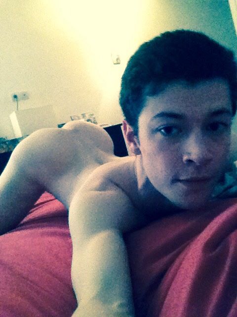 Cherche grosse bite je me branle en cam SITE DE RENCONTRE REBEU GAY GAY DOUAI