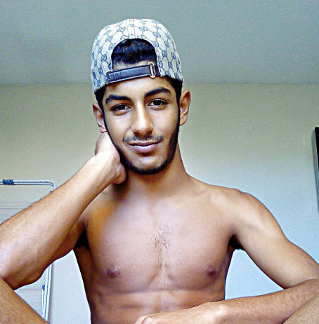 ANNONCE SEX ANNECY JE ME BRANLE EN CAM PLAN CUL THOUARS VIENS ME SUCER