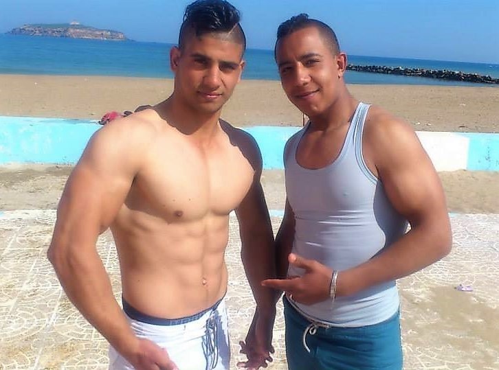 https://www.arabe-gay.com/wp-content/uploads/2018/10/p50a87meXB1sx21mto1_1280.jpg