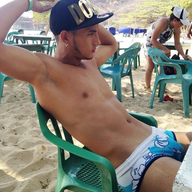 https://www.arabe-gay.com/wp-content/uploads/2019/04/lascars-gays-20.jpg