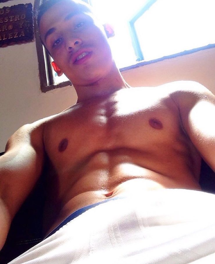 https://www.arabe-gay.com/wp-content/uploads/2020/04/lascars-00006-740x905.jpg